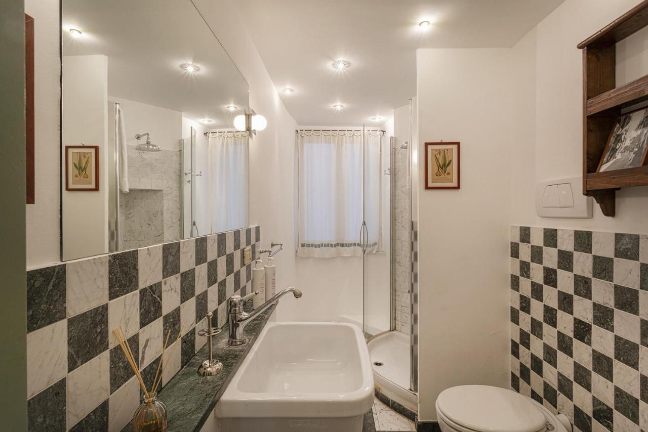 Fancy Apartment In Palazzo Grimaldi By Wonderful Italy Genova Eksteriør billede